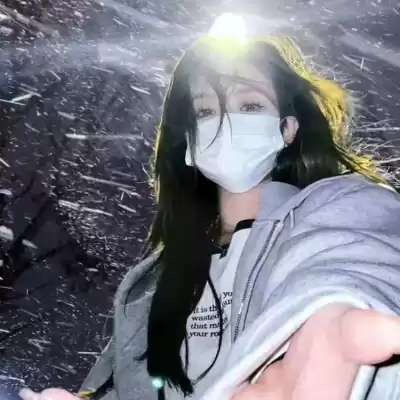 晏青梦